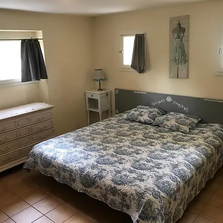 Large Relaxing Spot On The River Lot Penne-dʼAgenais